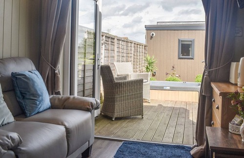 Bretforton Cabaña | 1 bedroom accommodation in Bretforton, near Broadway