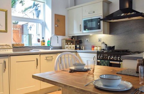 Padfield Cabaña | 1 bedroom accommodation in Glossop