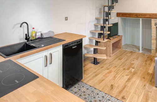 Guyhirn Cabaña | 1 bedroom accommodation in Guyhirn