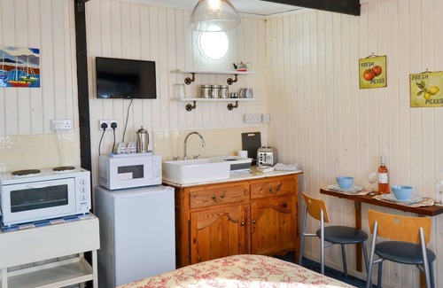 Walcott Cabaña | 1 bedroom accommodation in Walcott, near Happisburgh