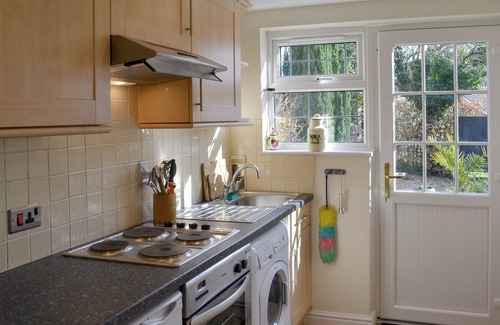 East Kirkby Cabaña | 1 bedroom accommodation in East Kirkby, near Spilsby