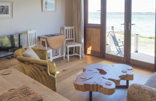 Cowes Cabina | 1 bedroom accommodation in Cowes