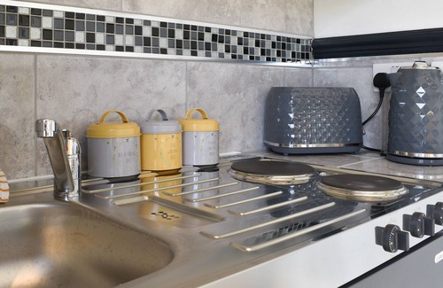 Crewe Cabaña | 1 bedroom accommodation in Audlem, near Nantwich