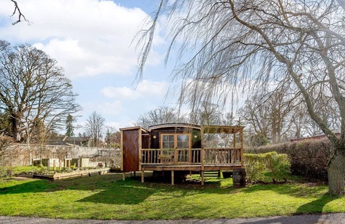 Jervaulx Cabaña | 1 bedroom accommodation in Jervaulx, near Masham, Bedale and Ripon