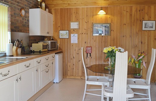 New Forest District Cabaña | Alojamiento de 1 habitación en North Poulner, cerca de Ringwood