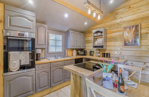 New Forest District Cabaña | 1 bedroom accommodation in Ringwood, New Forest