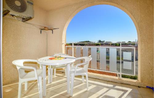 Prunete Apartamento | 1 Bedroom Amazing Apartment In Prunete