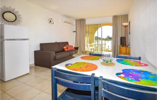 Prunete Apartamento | 1 Bedroom Amazing Apartment In Prunete