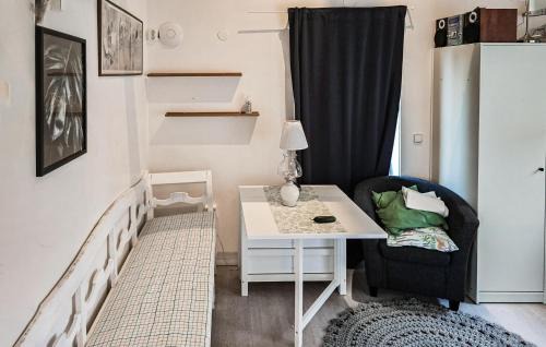Blomstermala Casa | 1 Bedroom Amazing Home In Blomstermåla