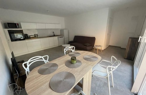 Pietrosella Apartamento | 1 Bedroom Apartment in Pietrosella