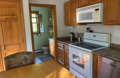 Falmouth Apartamento | 1-bedroom apartment in Falmouth, on bike path, close to beach and town