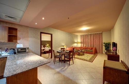 Al Mankhool Casa | One Bedroom Apartment Near by Day To Day Al Karama