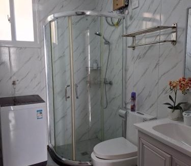 Port Moresby Apartamento | 1-Bedroom Apartment with Balcony Upstairs