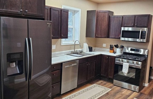 Mason City Apartamento | 1-Bedroom Apartment by Mercy Hospital