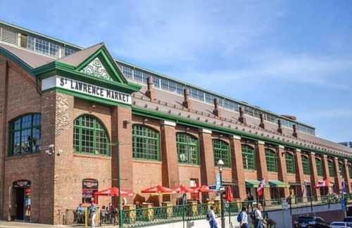 Financial District Condominio | 1 bedroom apt in St.Lawrence Market