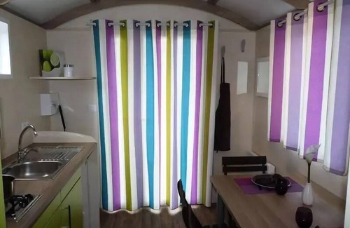 Saint-Girons Cabina | Camping Park PALETES *** - Zona de Arizona 2 Habitaciones 4 personas