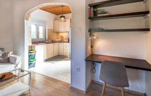 Marcana Apartamento | 1 Bedroom Awesome Apartment In Marcana