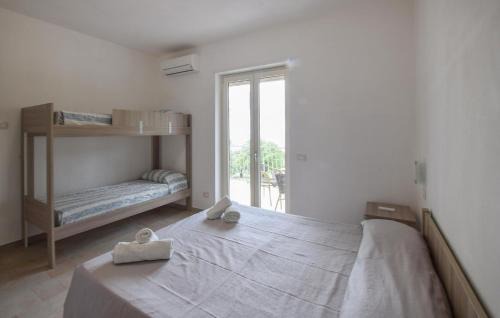 Santa Maria Apartamento | 1 Bedroom Awesome Apartment In Ricadi