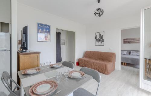 La Reorthe Apartamento | 1 Bedroom Awesome Apartment In Royan