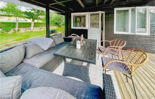 Ronneby Casa | 1 Bedroom Awesome Home In Ronneby