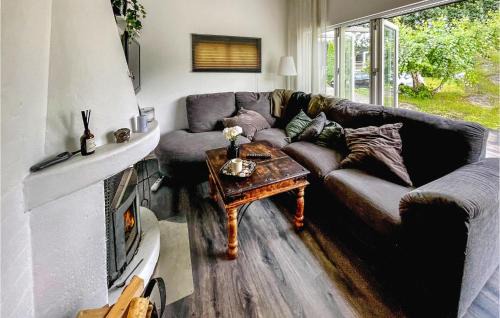 Ronneby Casa | 1 Bedroom Awesome Home In Ronneby
