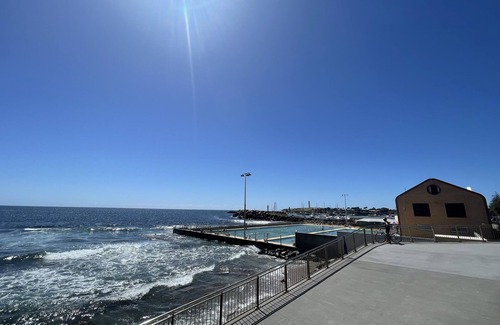 North Wollongong Apartamento | 1 Bedroom Beach Apartment Queen Bed
