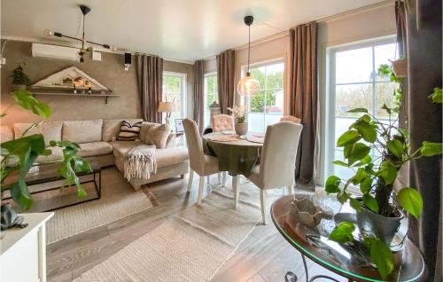 Skene Casa | 1 Bedroom Beautiful Home In Skene