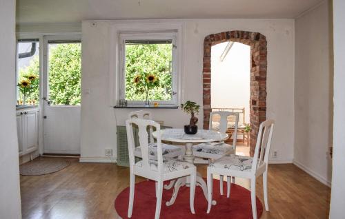 Limhamn Casa | 1 Bedroom Beautiful Home In Limhamn