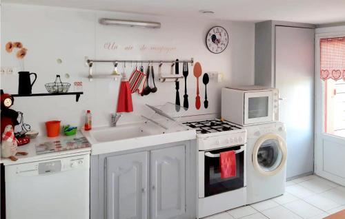 Vallans Casa | 1 Bedroom Cozy Home In Granzay-Gript