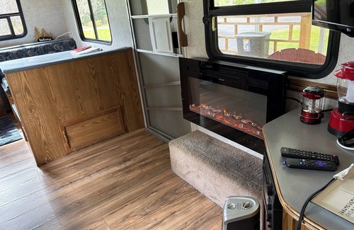 Forks Casa | 1-bedroom camper trailer minutes from Olympic Peninsula