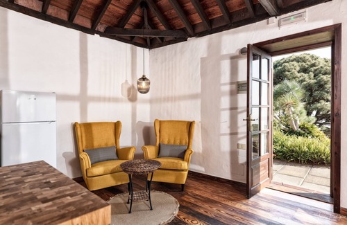 Breña Alta Chalet De Esquí | Succession by Huskalia