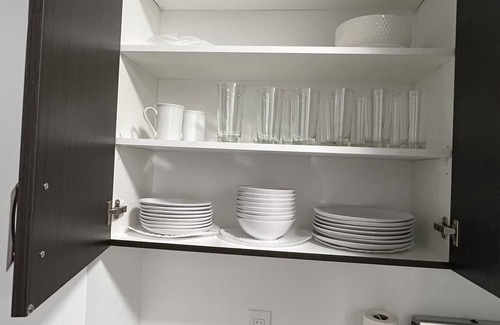 Oakville Condominio | 1 Bedroom Condo with Gym