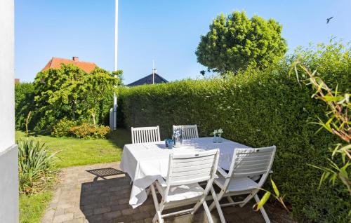 Svendborg Apartamento | 1 Bedroom Cozy Apartment In Svendborg