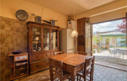 Castel del Piano Casa | 1 Bedroom Cozy Home In Montegiovi