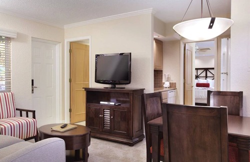 Pompano Beach Complejo | 1 Bedroom Deluxe Condo in Pompano Beach, Wyndham Sea Gardens Resort!!