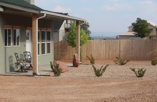 Kanab Cabaña | 1 Bedroom Discover a Cozy Getaway: near Zion, Bryce, and Grand Canyon!