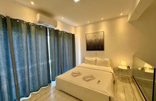 Agios Tychon Apartamento | 1-bedroom duplex 100m by the sea