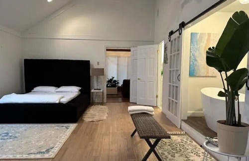 South Orange Villa | English Tudor Suite