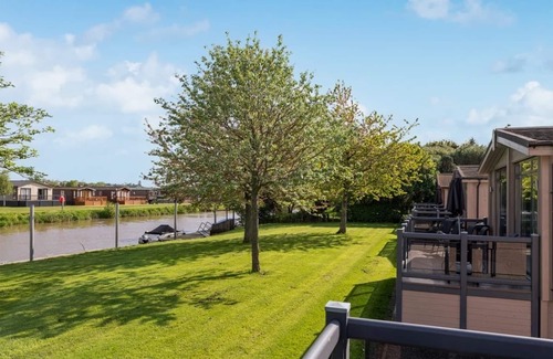 Tiddington Chalet De Esquí | Alojamiento de 3 habitaciones en Stratford-upon-Avon