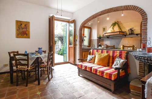 Mascalucia Casa | Hermosa casa de 1 dormitorio en.