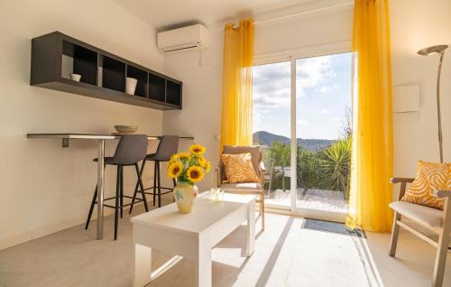 Arenas Casa | 1 Bedroom Gorgeous Home In Arenas