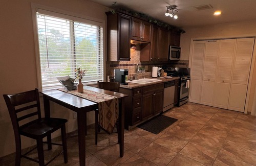 Pusch Ridge Estates Casa | 1 bedroom guest home in Oro Valley! Mountain views, hot tub. Private entry!