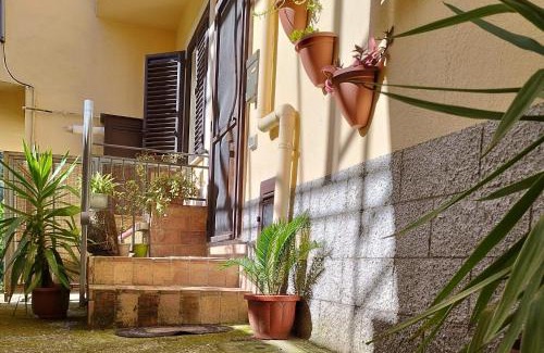 Olevano sul Tusciano Casa | 1 Bedroom Homestays In Olevano Sul Tusciano