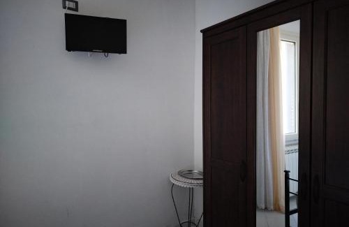 Olevano sul Tusciano Casa | 1 Bedroom Homestays In Olevano Sul Tusciano