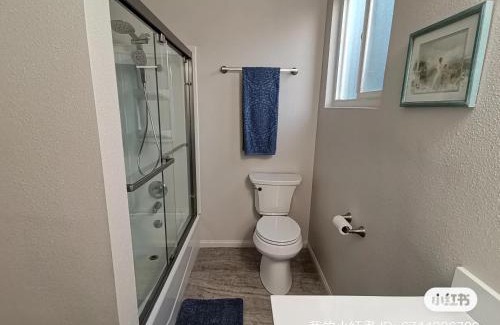 Rowland Heights Casa | 1 bedroom in a quiet neighborhood near the main street - Room C