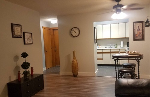 Bangor Apartamento | ¡1 habitación en el corazón de Bangor! Seguro, limpio, seguro, entrada privada.