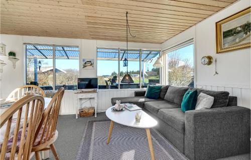 Logstor Casa | 1 Bedroom Lovely Home In Løgstør