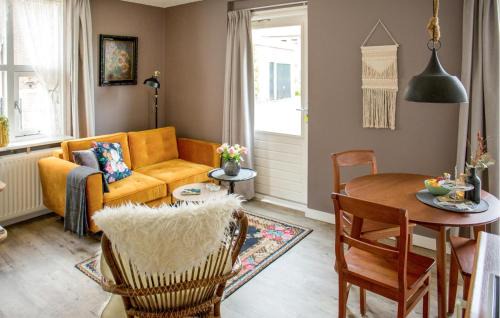 Blokzijl Casa | 1 Bedroom Lovely Home In Blokzijl