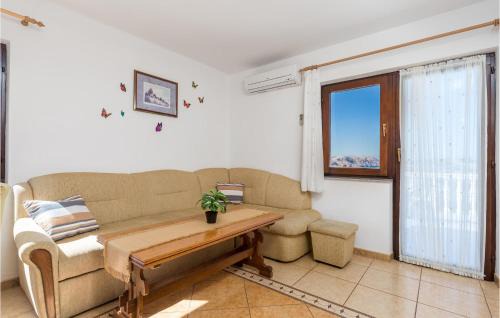 Senj Apartamento | 1 Bedroom Nice Apartment In Jablanac