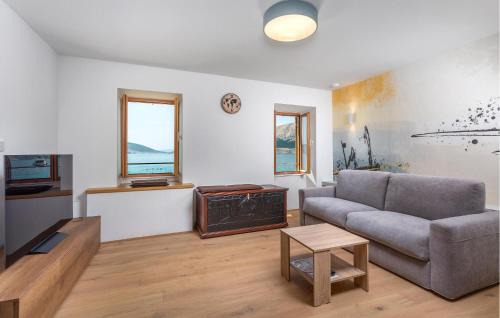 Baska Apartamento | 1 Bedroom Nice Apartment In Baska